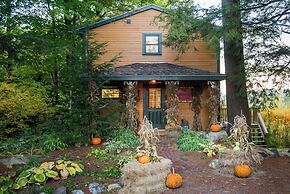 The Common Man Inn & Spa