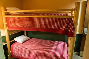 The Common Man Inn & Spa