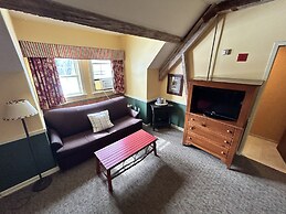 The Common Man Inn & Spa