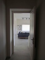 Beautiful 3-bed House in Chania With Garden