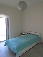 Beautiful 3-bed House in Chania With Garden