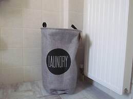 Beautiful 3-bed House in Chania With Garden