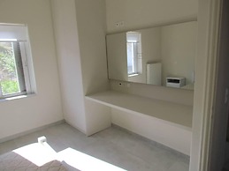 Beautiful 3-bed House in Chania With Garden