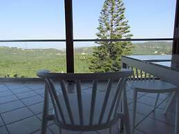 Beautiful 3-bed House in Chania With Garden