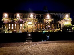 Woodlea Cottage