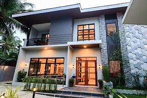 Josefina's Tourist Inn