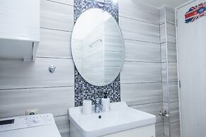 Beautiful new decorated apt in Athens