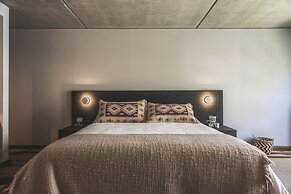 Be House Suites & Spa