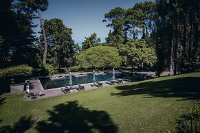 Be House Suites & Spa