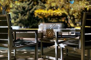 Be House Suites & Spa