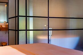 Be House Suites & Spa