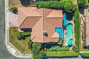 Golfers paradise Pool Spa Epic Game room