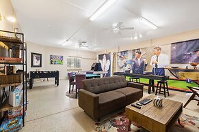 Golfers paradise Pool Spa Epic Game room