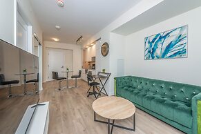 PlanURstay - Harbour Front Toronto