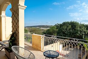 The Carob Tree B&B