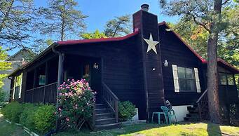 Mountaintop Hideaway