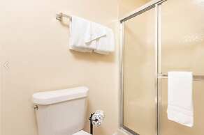 Ocean Reef 701 3 Bedroom Townhouse by RedAwning