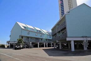 Ocean Reef 701 3 Bedroom Townhouse by RedAwning