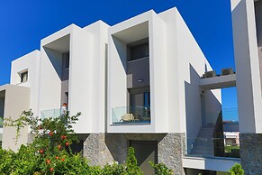 Lavinia Home in Nikiti