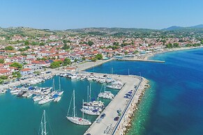 Lavinia Home in Nikiti