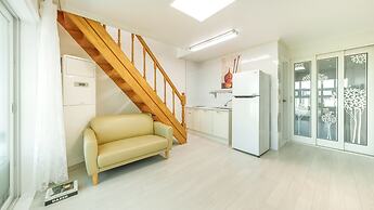 Geoje Forest-morning Spa Pension