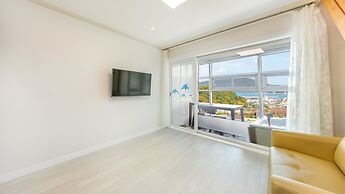 Geoje Forest-morning Spa Pension