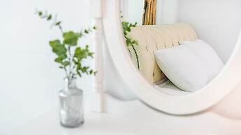 Geoje Forest-morning Spa Pension