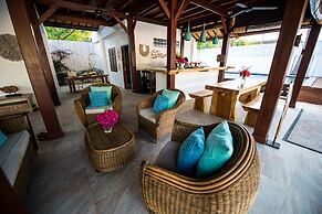 Villa Luna Sunset Beach