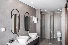 Grand Tourane Nha Trang Hotel