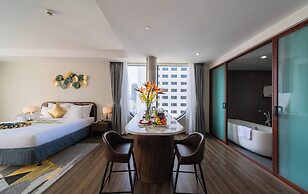 Grand Tourane Nha Trang Hotel