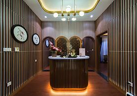 Grand Tourane Nha Trang Hotel