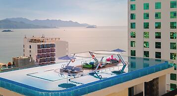 Grand Tourane Nha Trang Hotel
