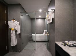 Grand Tourane Nha Trang Hotel