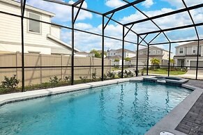 8 Bed Themed Windsor Island Resort Holiday Home 8 Bedroom Home by Reda