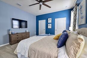 8 Bed Themed Windsor Island Resort Holiday Home 8 Bedroom Home by Reda