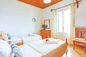 Agathi House in Gaios