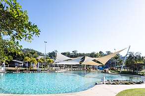 Tropical Marina views couples getaway