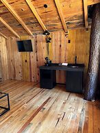 PINE TREE Hotel Boutique & Cabañas