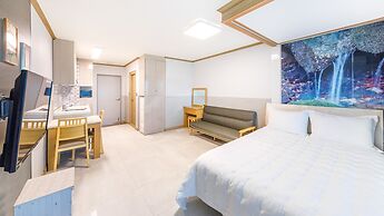 Sokcho Bird Island Pension