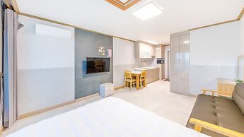 Sokcho Bird Island Pension