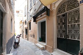 Casa Moderna - Two Bedroom Apartment