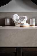 Clounys Hotel & Restaurant