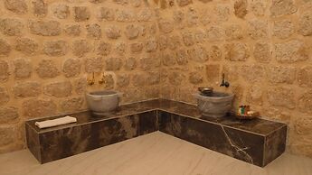 Royal History Butik Otel