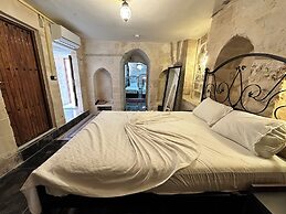 Royal History Butik Otel