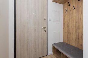 Gdańsk Nowa Letnica Apartment by Renters