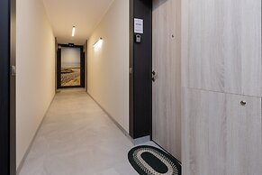 Gdańsk Nowa Letnica Apartment by Renters