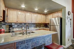 2BR/2BA Condo on Shuttle Route - Wild Irishman 1015 - Pool & more!