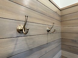 Cottages Above the Tide