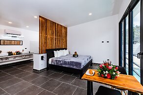 House of Nomad - Adults only