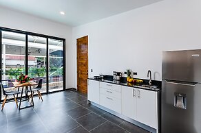 House of Nomad - Adults only